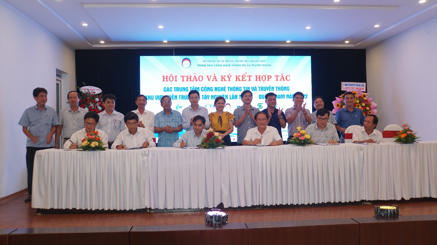 Hội thảo và ký kết hợp tác của các Trung tâm Công nghệ thông tin và Truyền thông khu vực miền Trung và Tây Nguyên lần thứ 6 năm 2022