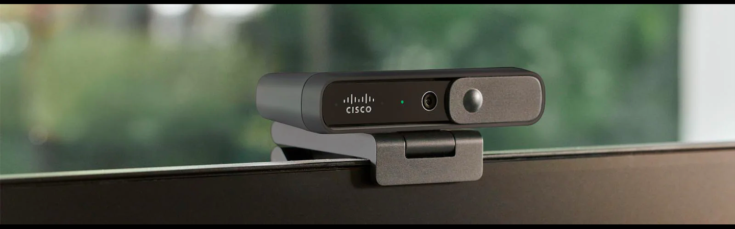 Cisco đã giới thiệu Cisco Desk Camera 1080p, mang đến cho mọi người khả năng kết nối tuyệt vời và cảm nhận rõ ràng được sự tham gia vào các cuộc họp.