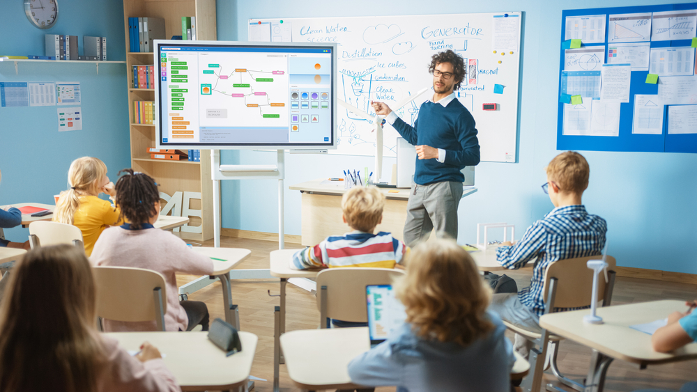 Cách sử dụng bảng thông minh như một công nghệ hỗ trợ trong lớp học
