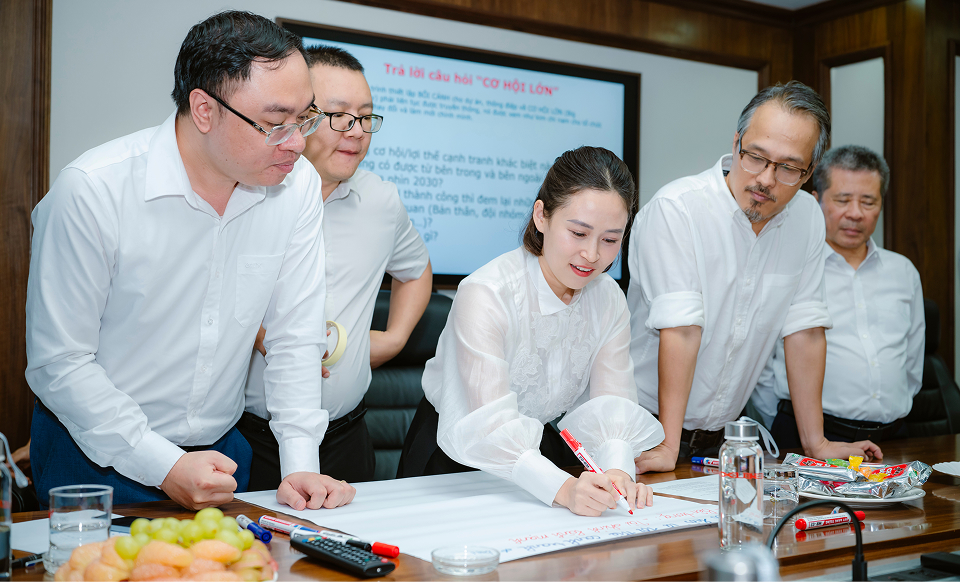 Con người là tài sản quý giá nhất